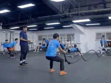 亚军球队的训练方案如何帮助你快速提升篮球技能_1